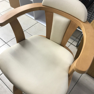 【お値下げ！】便利な5点セット！ 回転チェア ダイニングセット