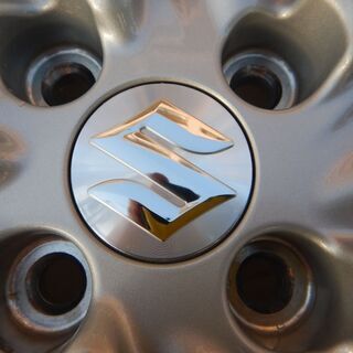 美品♪　スイフト純正　１６インチ　スイフトはもちろん軽自動車にも！