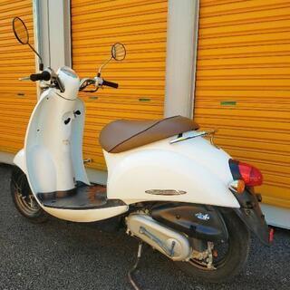 507.お洒落可愛い　スクーピーFI バッテリーシート新品　千葉県柏市　即日配送、自走引き取りも可能
