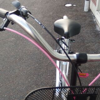 かわいい２７インチママチャリ　ピンクパーツにカスタマイズしています　新品