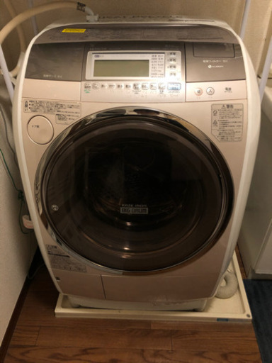 日立　ドラム式洗濯機　BD-V7300R 2011年製