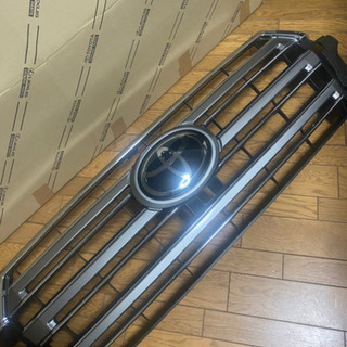 ランドクルーザー 200 純正フロントグリル | www.viva.ba