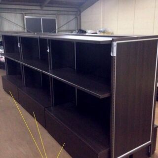 A パネルディスプレー ダークブラウン 大きな什器 ディスプレイ什器 3