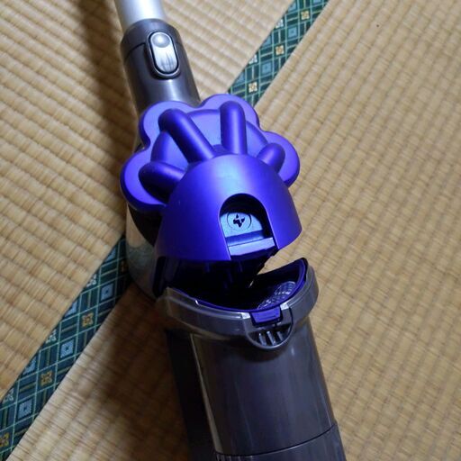 【中古】Dyson DC35 コードレス 色々パーツいっぱい　難あり