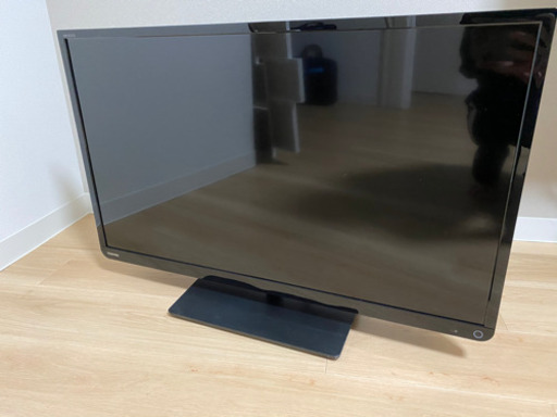 TOSHIBA 32型　液晶カラーテレビ　32S10