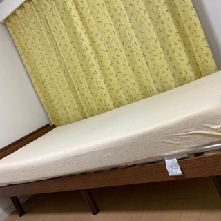 【ネット決済】ベッドフレーム　15cm厚マットレス