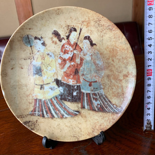 高松塚古墳壁画の皿
