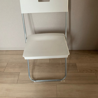 IKEA 折りたたみ椅子　無料