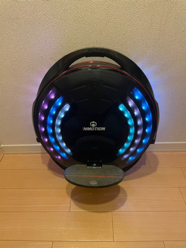 電動一輪車　中古　INMOTION V8