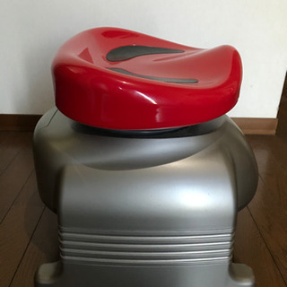 【SALE❗️】らくらくエクササイズ ウエスト骨盤ダイエット器具 相談可 SALE❗️】らくらくエクササイズ ウエスト骨盤ダイエット器具 相談可