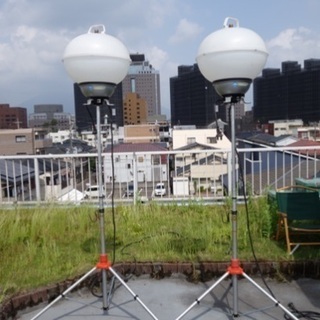 畑谷製作所　ボールライト×2台（必要な方は3脚もお付けします）