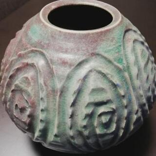 つぼ　壺　壷　ツボ　花瓶　花びん
骨董品　焼物　置物　陶芸