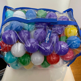 プラスチック製のボール