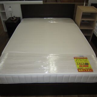 R068 ダブルベッド 引出し付、無印良品20cmマットレス 美品