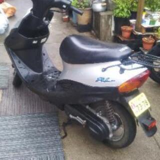 黄色ナンバー　ヤマハ　ベーシックジョグ BJ 2st 原付二種　ナンバーチューン　通勤　バイク　70cc