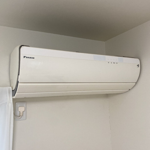 受付停止中　DAIKIN ルームエアコン　2014年製