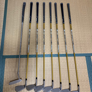 【値下げしました。最終価格です！】ほぼ新品！ゴルフクラブ13本セット（美品）