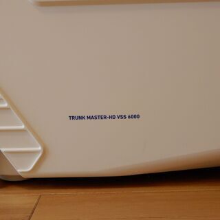 マリンスポーツ 海釣り用クラーボックスこれならタチウオも真っ直ぐ 