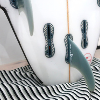 美品 bilt ビルトサーフボード ショートボード 5.11ft 色々セット