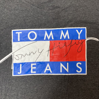 【ネット決済】トミーTommyの半袖Tシャツ　新品　お値下げ