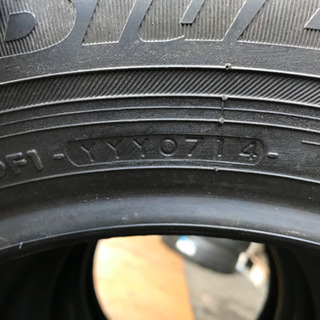数量限定 新品 未使用 YOKOHAMA Blu Earth AE-01F 215/60 R16 14年製 4本SET