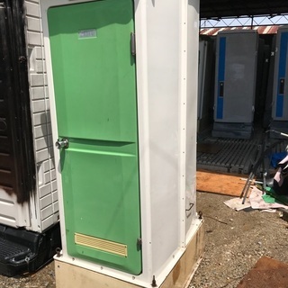 【洗浄済み】⑤仮設トイレ（水洗式）、軽いので楽に搬入出来ます。