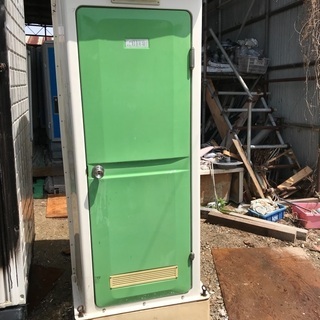 【洗浄済み】⑤仮設トイレ（水洗式）、軽いので楽に搬入出来ます。