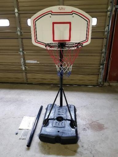 バスケットボールスタンド カイザー KW-584 高さ9段階調整 リングの最大高260㎝ 7号サイズのボール対応 キャスター付き　組み立て式　直接引き取り