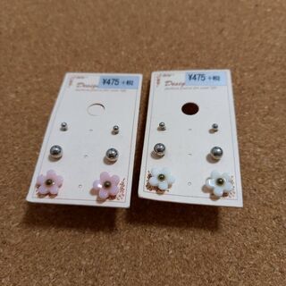 ピアス　花　ピンク　白　新品