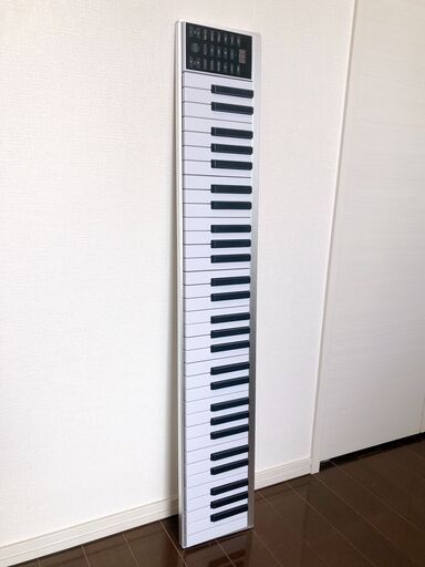 電子ピアノ（携帯型）ブラック　美品