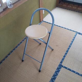 折り畳み 椅子