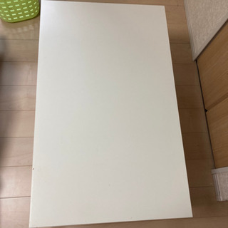 IKEAテーブル　白