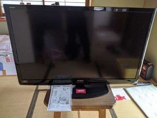 テレビ　シャープ　アクオス　46型　SHARP AQUOS LC-46V7