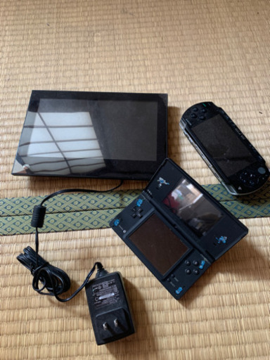 DS PSP カセット付き　テレビ？
