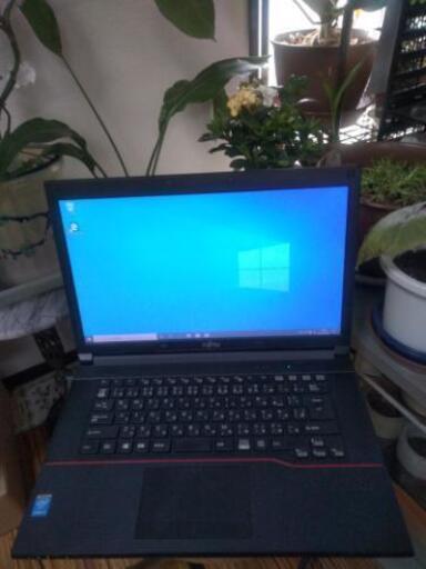 富士通  第４世代 Core i 3  Win 10
