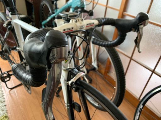 ロードバイク　COLNAGO ARTE2.0