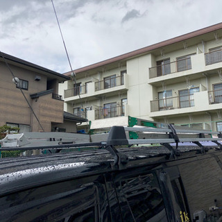 ハイエース　キャリア