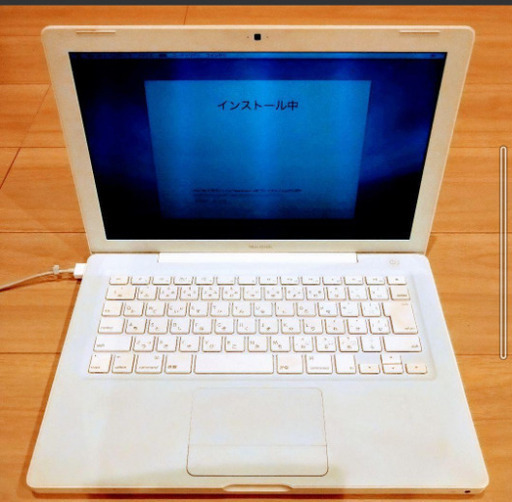 ノートパソコン APPLE MacBook MACBOOK MB403J/A