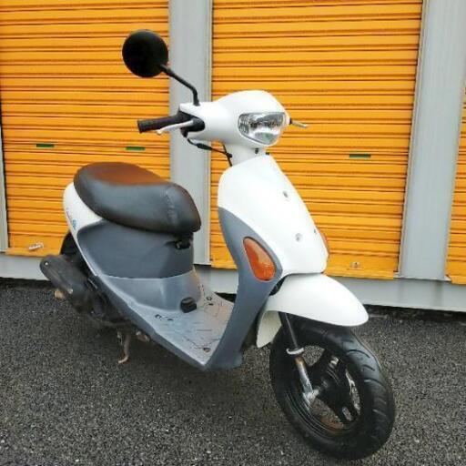 511.お洒落可愛い　レッツ4 FI車両　バッテリーシート新品　千葉県柏市　即日配送、自走引き取りも可能