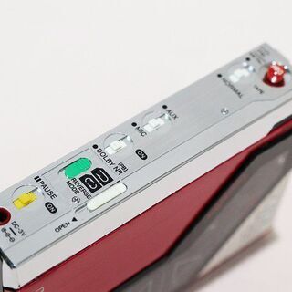 【苫小牧バナナ】希少 AIWA/アイワ HS-F7 ステレオ カセットプレーヤー レコーダー レッド カセットボーイ ジャンク/通電確認のみ/ベルト切れ♪ 苫小牧バナナ】希少 AIWA/アイワ HS-F7 ステレオ カセットプレーヤー