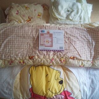 プーさんのベビーふとん6点セット 替えよう掛け布団カバー 穴あき ドーナツ 枕 宅ちゃん 北国分のベビー用品 寝具 の中古あげます 譲ります ジモティーで不用品の処分