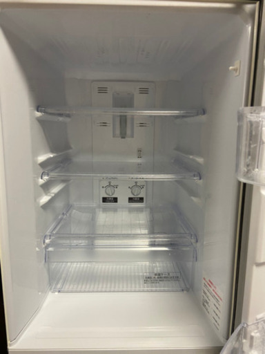 冷蔵庫　146L  単身用　コンパクト