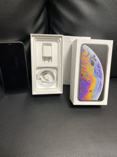 iPhonexs 256GB シルバー simフリー【商談中】