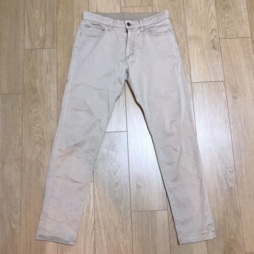 UNIQLO ユニクロ EZYウルトラストレッチカラージーンズ ベージュ 30