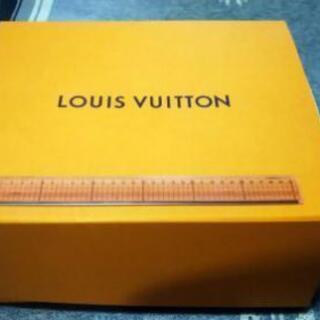 LOUIS VUITTON箱