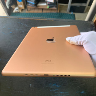 iPad 第6世代 Cellular SIMフリー 32GB ゴールド SIMフリー】au iPad 第7世代 32GB ゴールド MW6D2J/A 2021/05/03