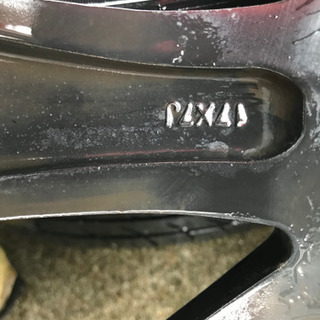 お問合せありがとうございます、先程見に来られた方に決まりました。トヨタ86外し、17インチタイヤホイールセット