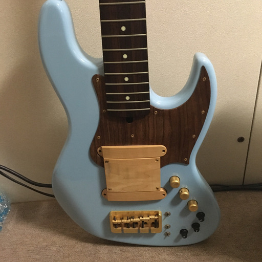 【GWセール、手渡しのみ】Xotic XJ-1T 5-Strings 華凛シグネチャーモデル　オマケ付き