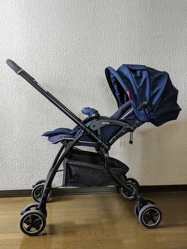 Aprica アップリカ ベビーカー ラクーナ コンフォート <トイザらス