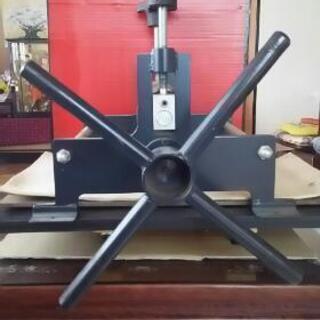 卓上小型 プレス機